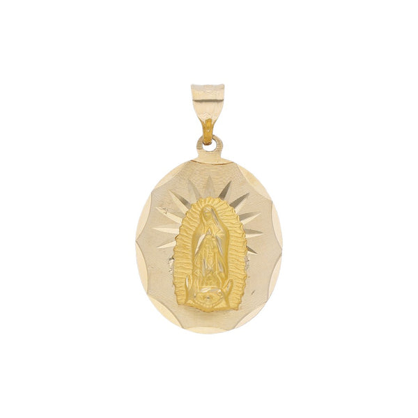 Medalla diseño especial motivo Virgen de Guadalupe en oro amarillo 14 kilates.
