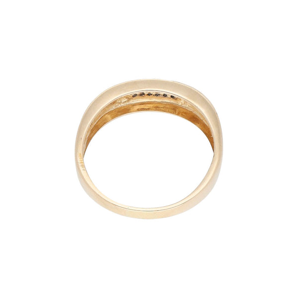 Anillo diseño especial con diamantes y esmalte en oro amarillo 14 kilates.