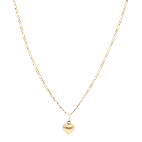 Collar de tres eslabones por uno y dije liso motivo corazón en oro amarillo 14 kilates.