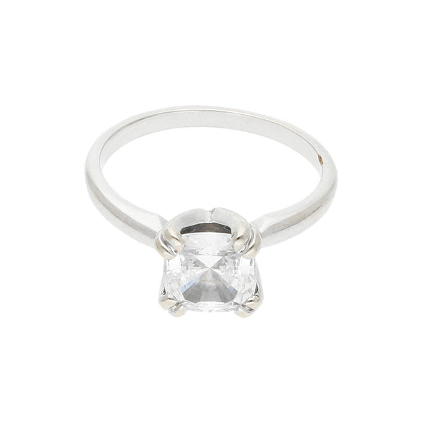 Anillo de compromiso con sintético en oro blanco 14 kilates.