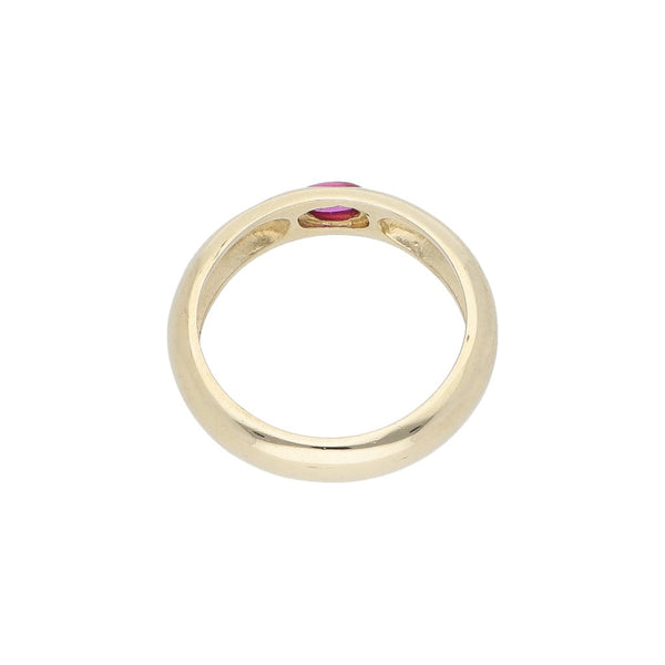 Anillo diseño especial con sintético en oro amarillo 14 kilates.