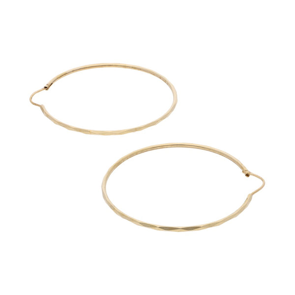 Arracadas facetadas en oro amarillo 14 kilates.