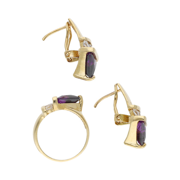 Juego de anillo y aretes con sintéticos en oro amarillo 14 kilates.