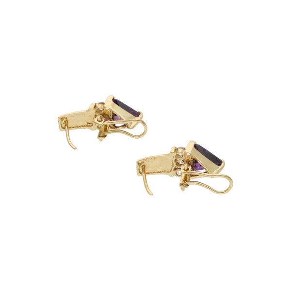 Juego de anillo y aretes con sintéticos en oro amarillo 14 kilates.