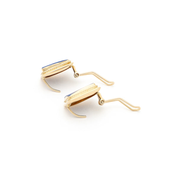 Juego de anillo y aretes diseño especial con lapislazuli en oro amarillo 14 kilates.