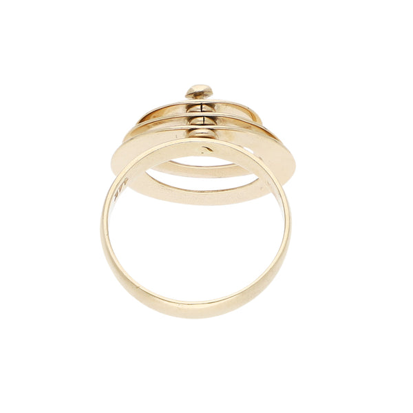 Anillo liso con copete movible en oro amarillo 14 kilates.