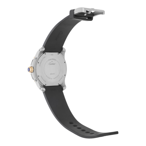 Reloj Cartier para caballero modelo Calibre de Cartier Diver bisel en oro rosa 18 kilates.