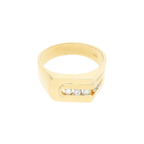 Anillo diseño especial con circonias en oro amarillo 14 kilates.