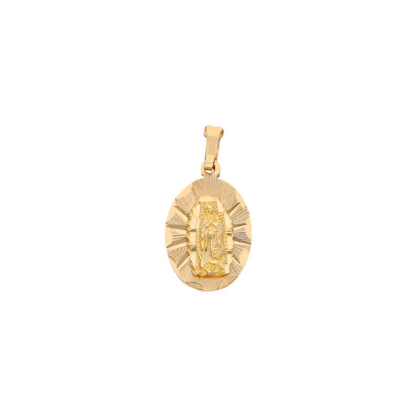 Medalla diseño especial motivo Virgen de Guadalupe en oro amarillo 14 kilates.