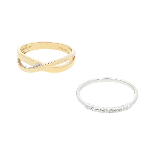 Dos anillos hechuras diferentes con diamantes en oro dos tonos 14 kilates.