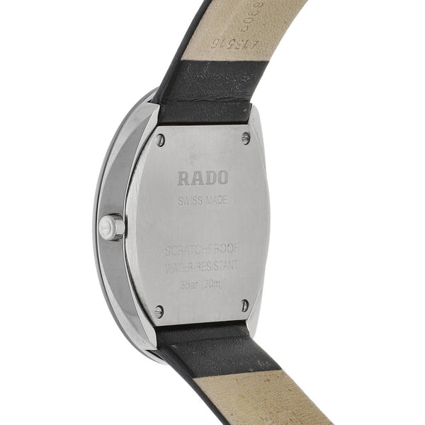 Reloj Rado para dama modelo Esenza Jubilé.