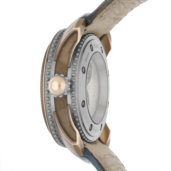Reloj Gerald Genta para caballero modelo Gefica Safari.