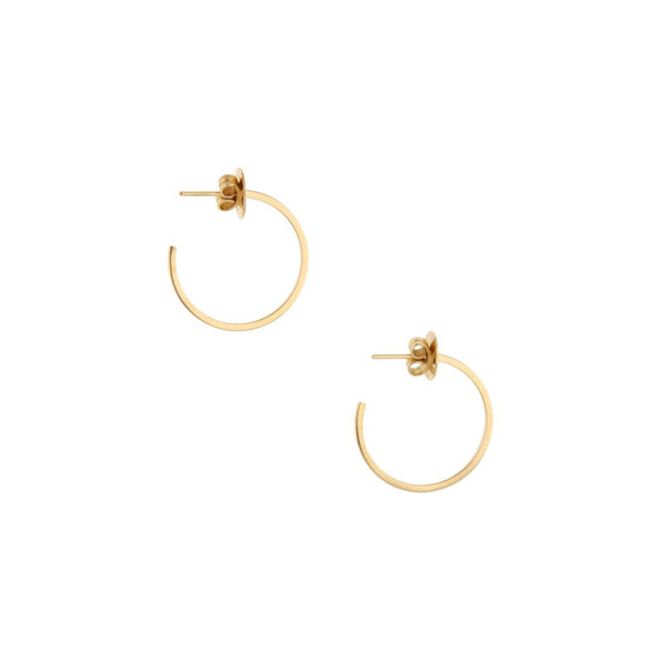 Broqueles lisos en oro amarillo 14 kilates.