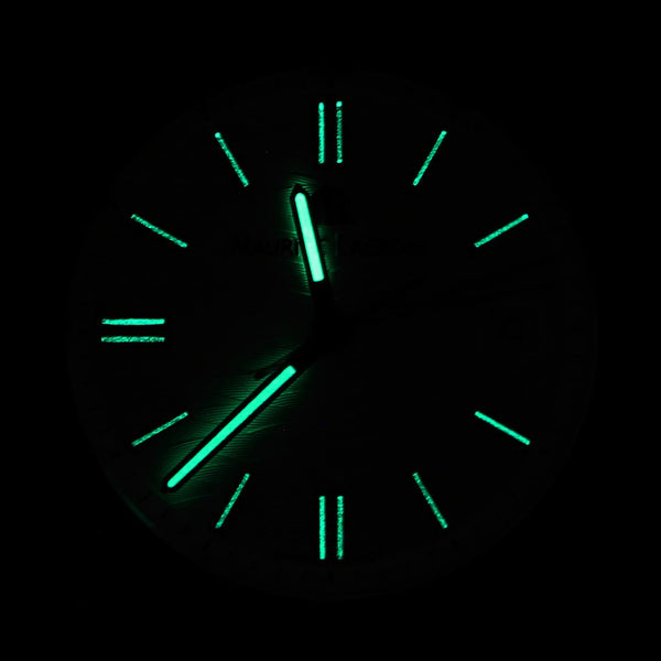 Reloj Maurice Lacroix para caballero/unisex modelo Aikon Tide.