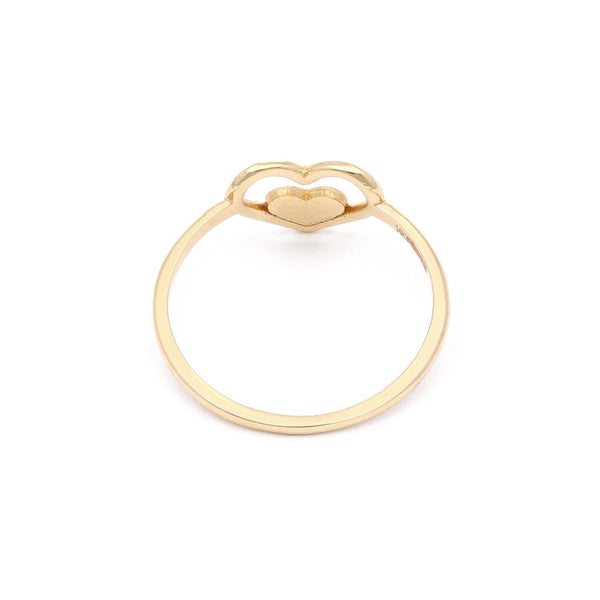Anillo calado motivo corazón en oro amarillo 14 kilates.