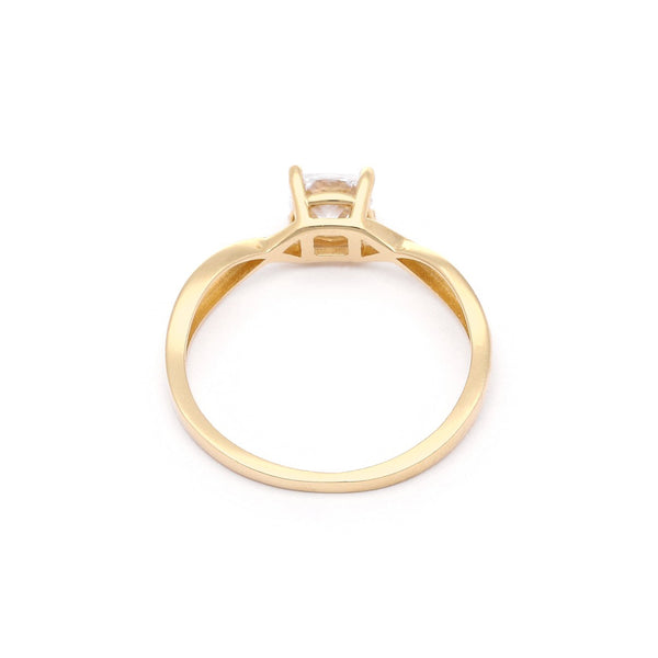 Anillo de compromiso con circonia en oro amarillo 14 kilates.
