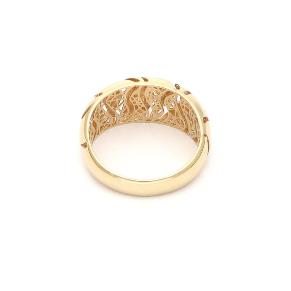 Anillo calado en oro amarillo 14 kilates.