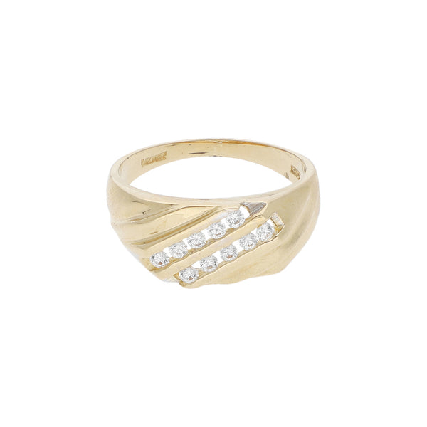 Anillo diseño especial con sintéticos en oro amarillo 14 kilates.
