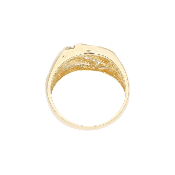 Anillo diseño especial con sintéticos en oro amarillo 14 kilates.