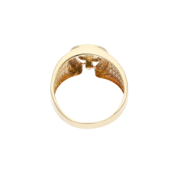 Anillo diseño especial con circonias motivo cruz y herradura en oro amarillo 14 kilates.