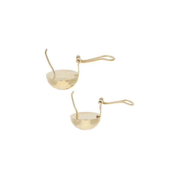 Aretes diseño especial en oro amarillo 14 kilates.