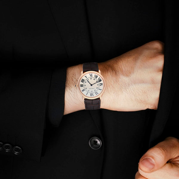 Reloj Cartier para Caballero / Unisex modelo Ronde Louis Cartier Caja y Broche en oro rosa 18 kilates.