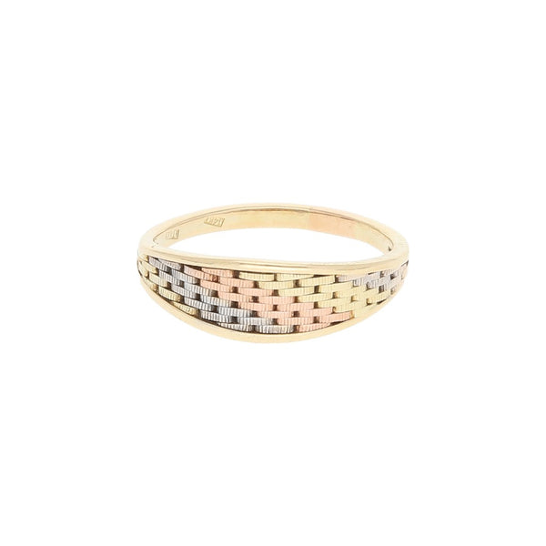 Anillo diseño especial en oro tres tonos 14 kilates.