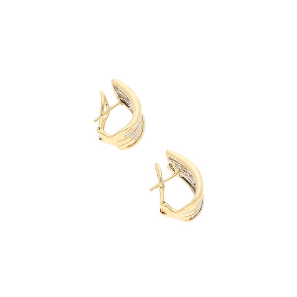 Aretes diseño especial con diamantes en oro amarillo 14 kilates.