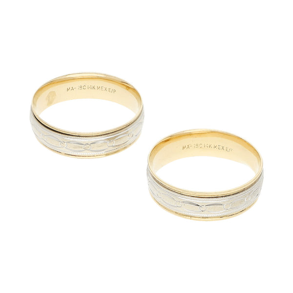 Dos argollas diseño especial platinadas en oro amarillo 14 kilates.