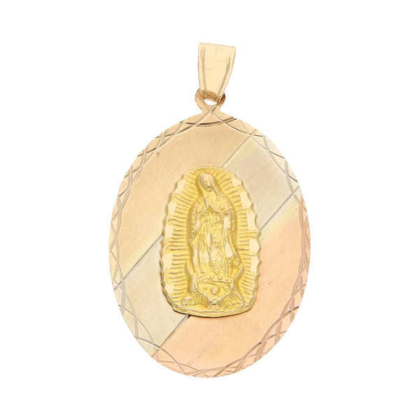 Medalla labrada motivo Virgen de Guadalupe en oro tres tonos 14 kilates.