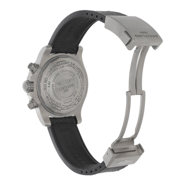 Reloj Breitling para caballero modelo Avenger Bandit.