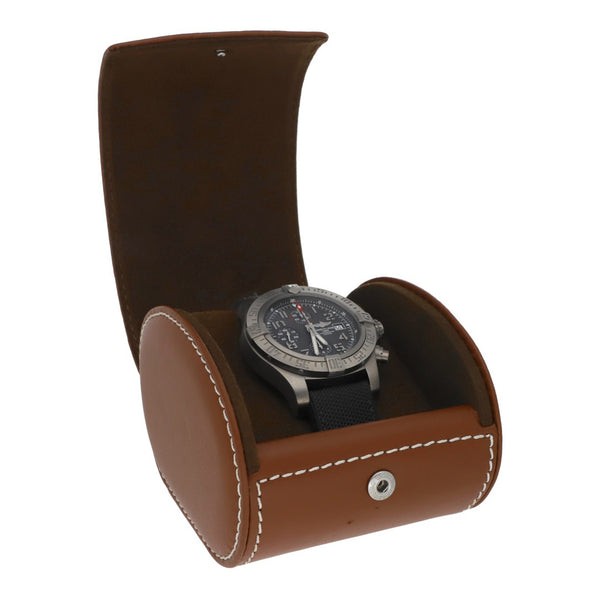 Reloj Breitling para caballero modelo Avenger Bandit.