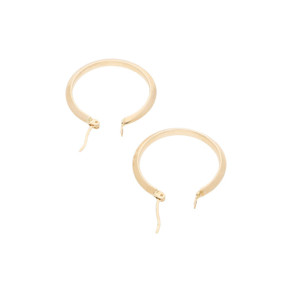 Arracadas lisas en oro amarillo 14 kilates.