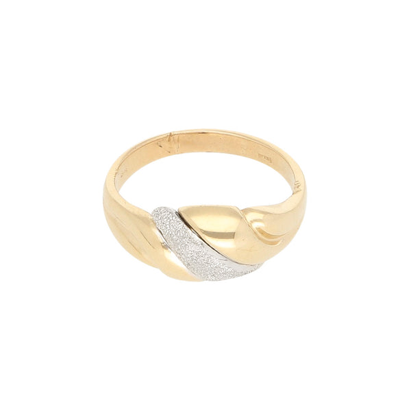 Anillo diseño especial en oro dos tonos 14 kilates.