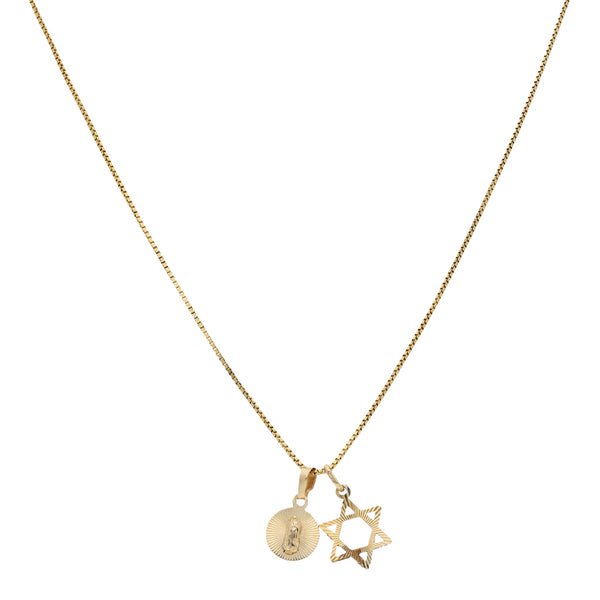 Gargantilla eslabón cuadrado, medalla y dije labrados motivo Virgen de Guadalupe y estrella de David en oro amarillo 14 kilates.