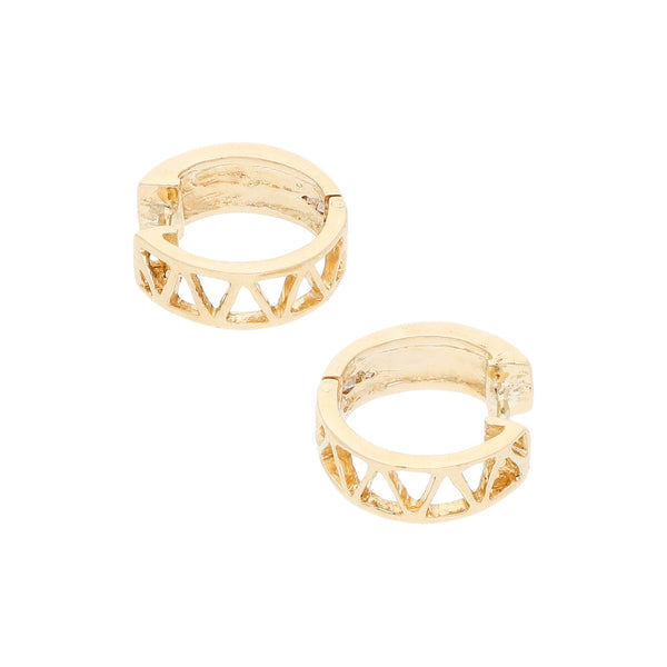 Arracadas caladas con sintéticos en oro amarillo 14 kilates.