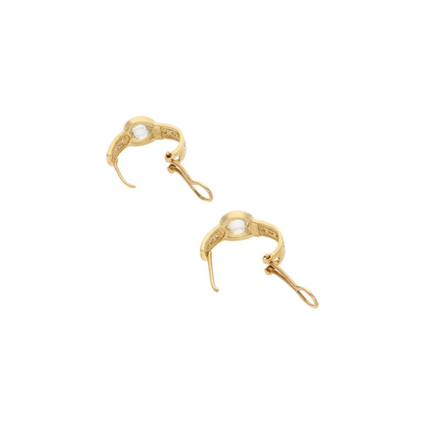 Aretes diseño especial con sintéticos en oro amarillo 14 kilates.