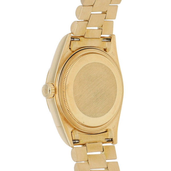 Reloj Rolex para caballero modelo Oyster Perpetual Day-Date en oro amarillo 18 kilates.