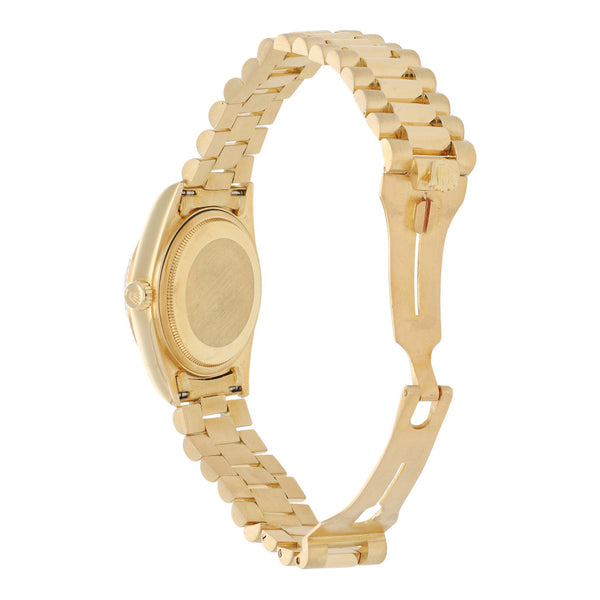 Reloj Rolex para caballero modelo Oyster Perpetual Day-Date en oro amarillo 18 kilates.