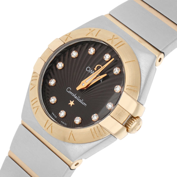 Reloj Omega para dama modelo Constellation vistas en oro rosa 18 kilates.