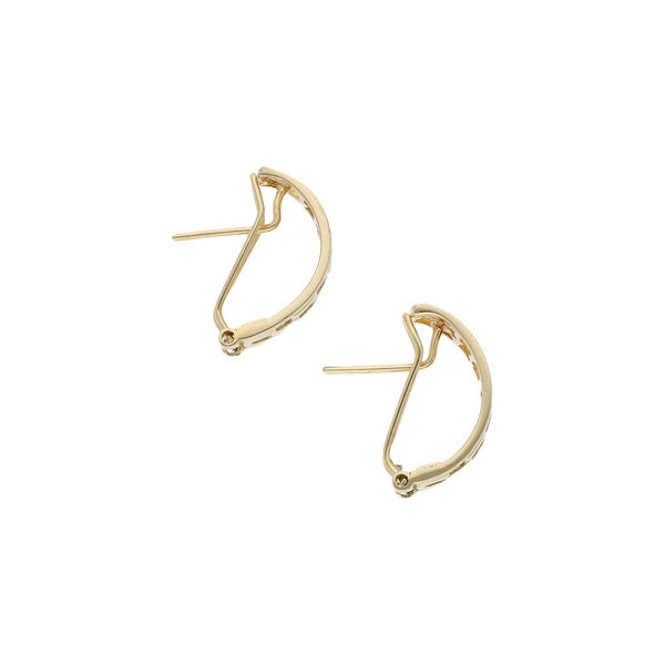 Aretes calados en oro amarillo 14 kilates.