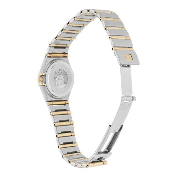 Reloj Omega para dama modelo Constellation vistas en oro amarillo 18 kilates.