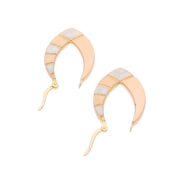 Arracadas diseño especial en oro rosa 14 kilates.