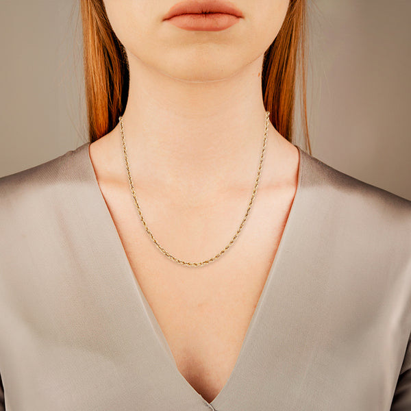 Collar eslabón torzal en oro amarillo 12 kilates.