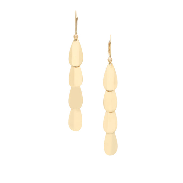 Aretes laminados colgantes en oro amarillo 14 kilates.