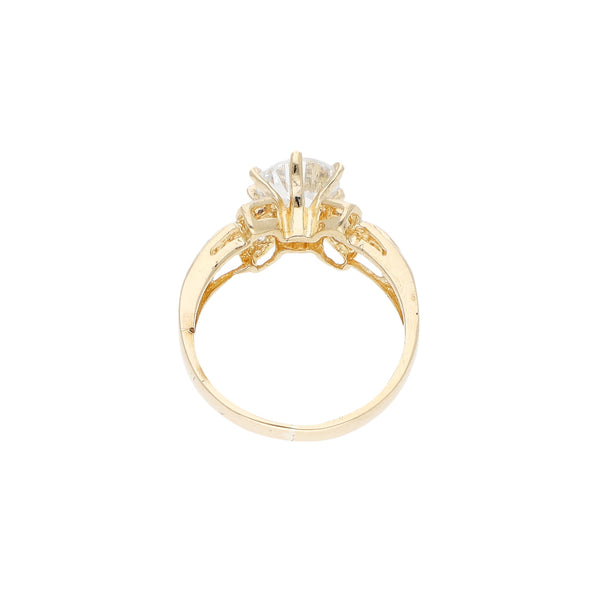 Anillo de compromiso con circonias en oro amarillo 14 kilates.