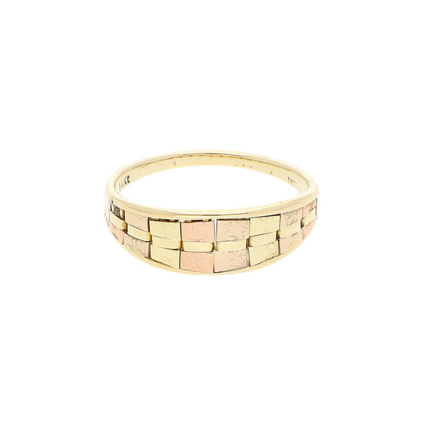 Anillo diseño especial en oro tres tonos 14 kilates.