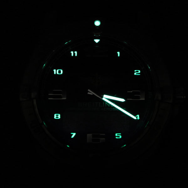 Reloj Breitling para caballero modelo Aerospace Avantage.