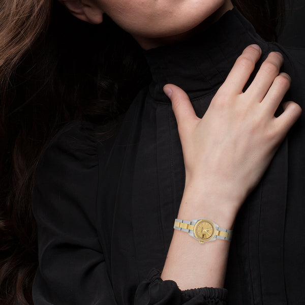 Reloj Rolex para dama Oyster Perpetual DateJust vistas en oro amarillo 18 kilates.