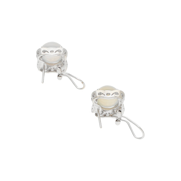 Aretes diseño especial con diamantes y sintéticos en oro blanco 14 kilates.